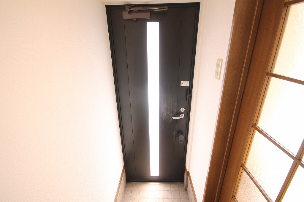 玄関　シンプルで使いやすい玄関です