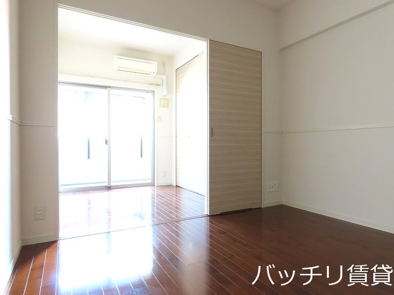 居室・リビング　※同マンション別部屋写真の為、