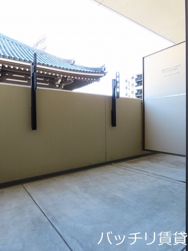 バルコニー　※同マンション別部屋写真の為、