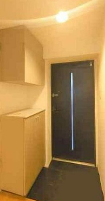 玄関　※別部屋参考画像