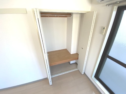 収納　高さのあるクローゼットで使いやすい♪