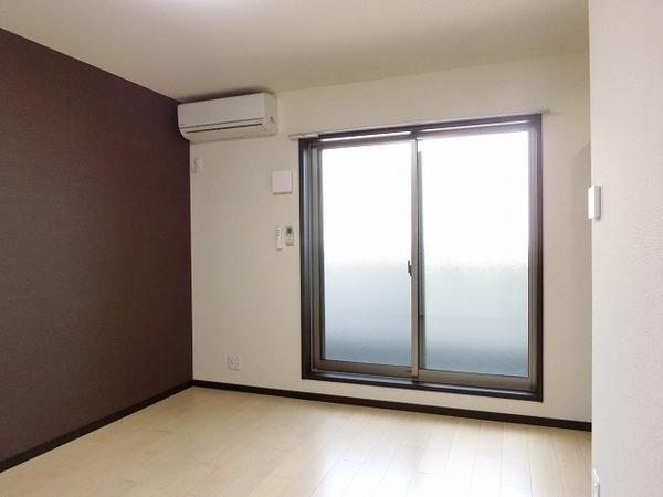 その他部屋・スペース　明るい洋室！