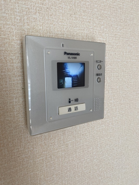 セキュリティ　バッチリ顔映ります。
