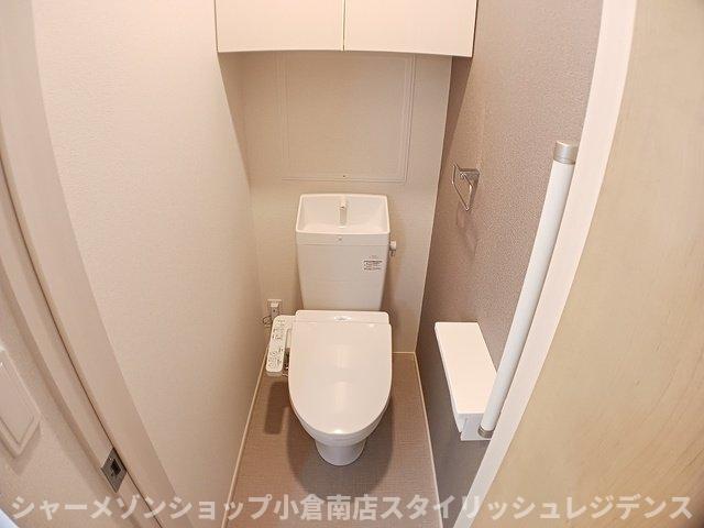 トイレ　落ち着いたトイレです