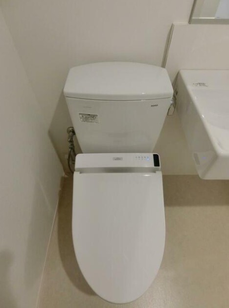 トイレ　参考写真