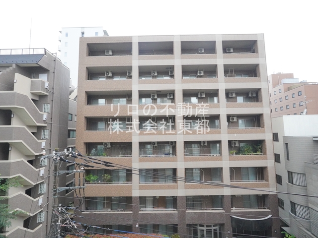 眺望　バルコニーからの景色です！圧迫感がないので暮らしやすい♪