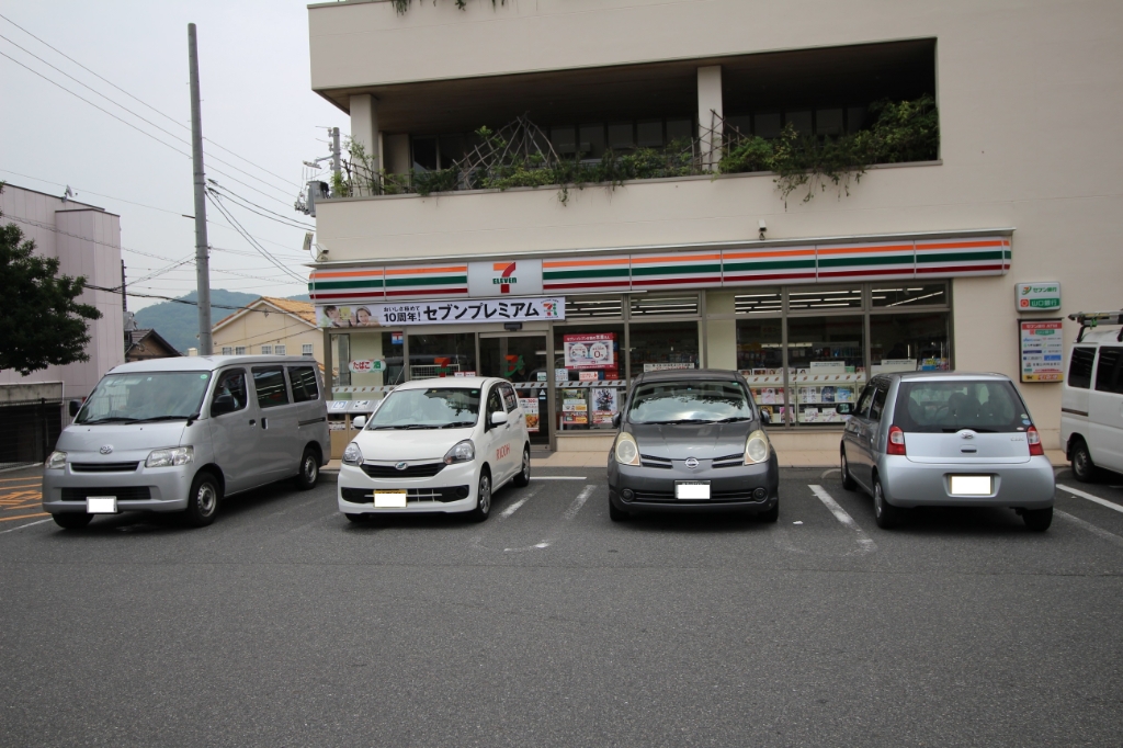 コンビニ　セブンイレブン 下関山の田店（コンビニ）まで595m