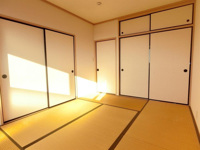 その他部屋・スペース　押入付きで寝室に最適な和室6帖♪