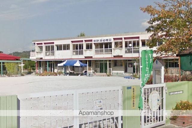 幼稚園・保育園　田野浦幼稚園（幼稚園・保育園）まで457m