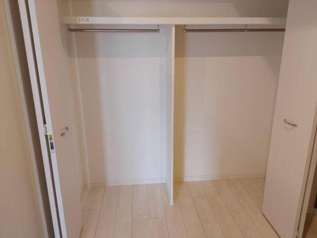 収納　クローゼット付き