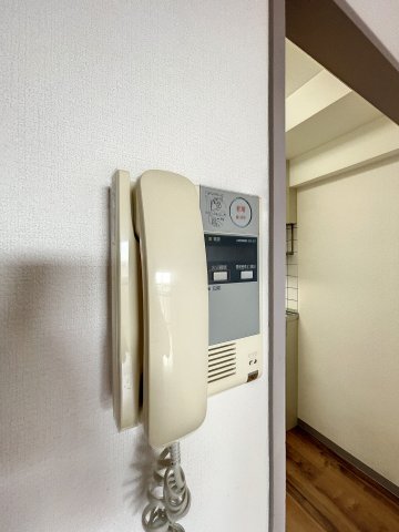 セキュリティ　※同建物ほかのお部屋の写真です。