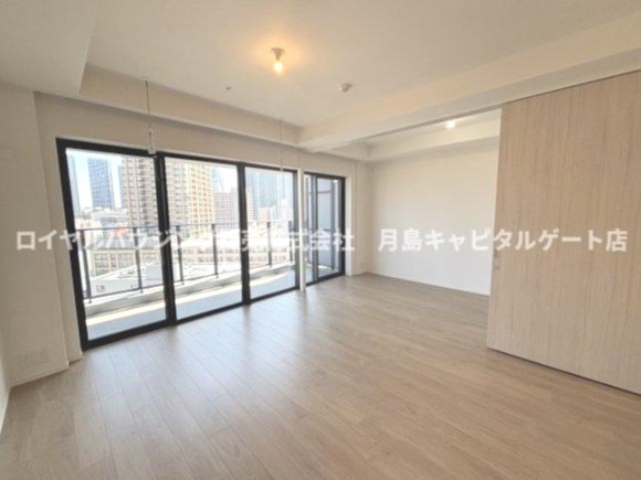 居室・リビング　※別部屋参照写真