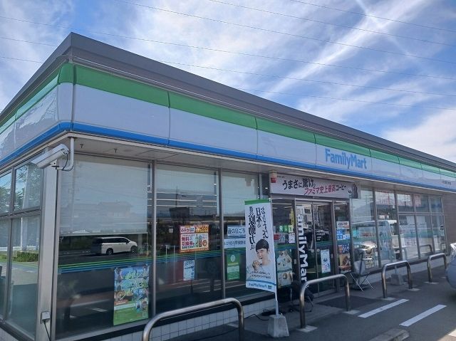 コンビニ　ヤマザキ（コンビニ）まで5000m