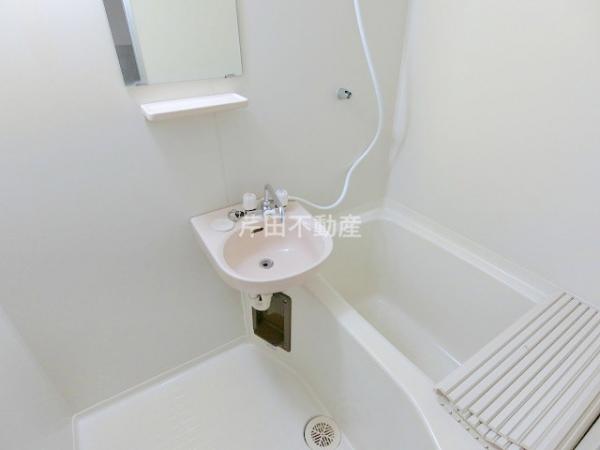 バス・シャワールーム　写真は別のお部屋のイメージです　現況優先