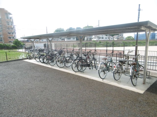 その他共有部分　自転車置き場です