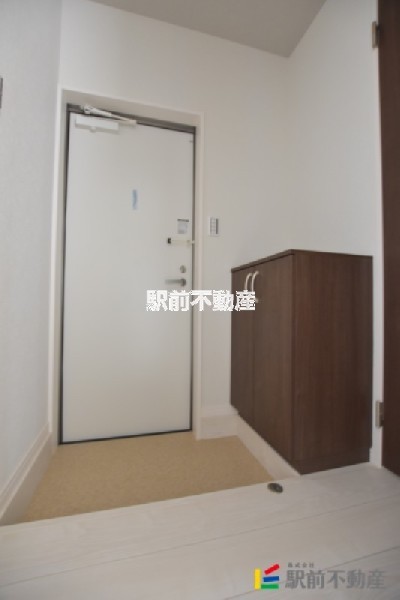 玄関　類似物件流用