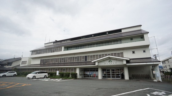役所　亀山市関支所（役所）まで2499m