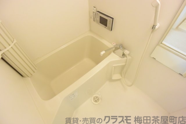 バス・シャワールーム　ＴＶ付の浴室でゆったりバスタイムを