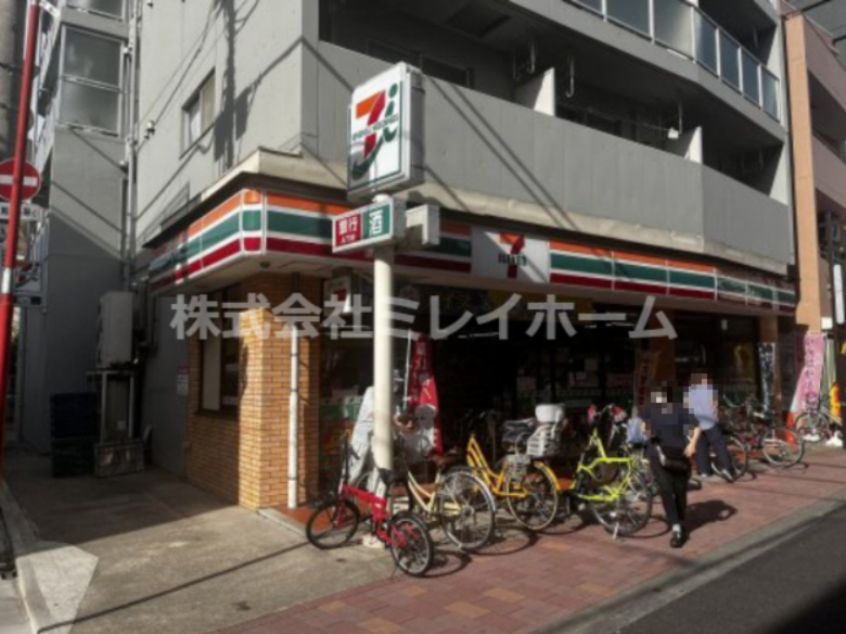 コンビニ　セブンイレブン大田区大森西６丁目店（コンビニ）まで70m