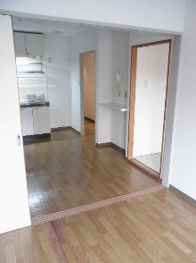 玄関　別部屋参照