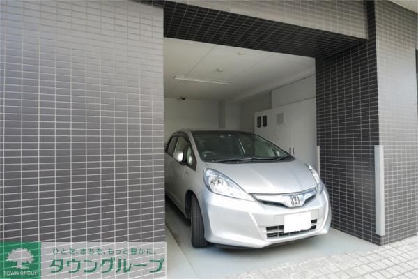 駐車場　駐車場
