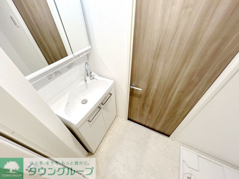 洗面設備　お部屋探しは株式会社　タウンハウジング　までお気軽にお問合…