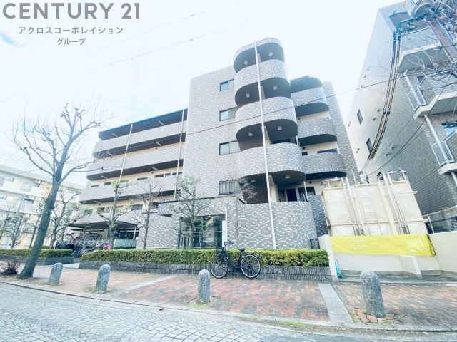 建物外観　エレベータ付きで、ベビーカーや重い荷物があっても便利！