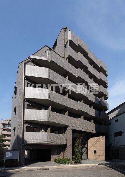 建物外観　外観は落ち着いています