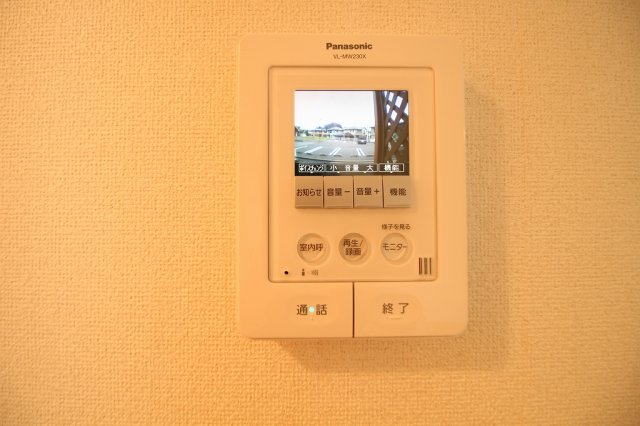 セキュリティ　テレビインターホン付です。