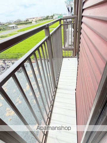 ＪＲ東海道本線 磐田駅 バス乗車時間：18分 最寄りバス停で下車 徒歩5分 2階建 築35年の内装写真