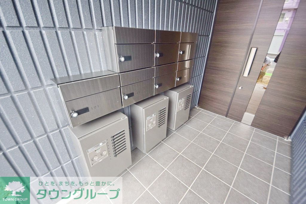 エントランス　エントランス