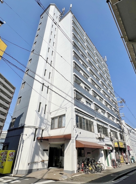 建物外観　駅近の大型マンション