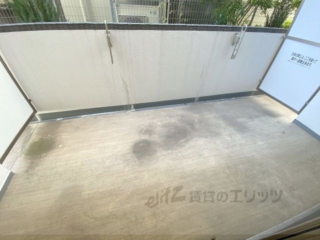 バルコニー　ベランダ