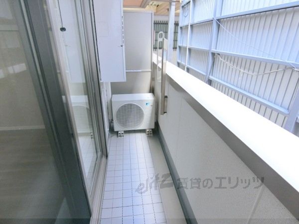 バルコニー　ベランダ