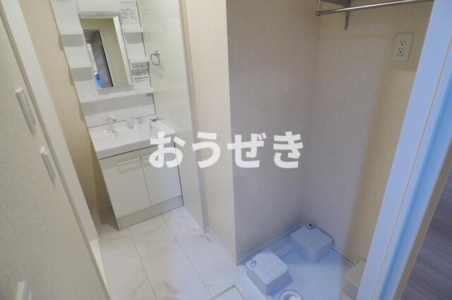 洗面設備　※同仕様参考写真