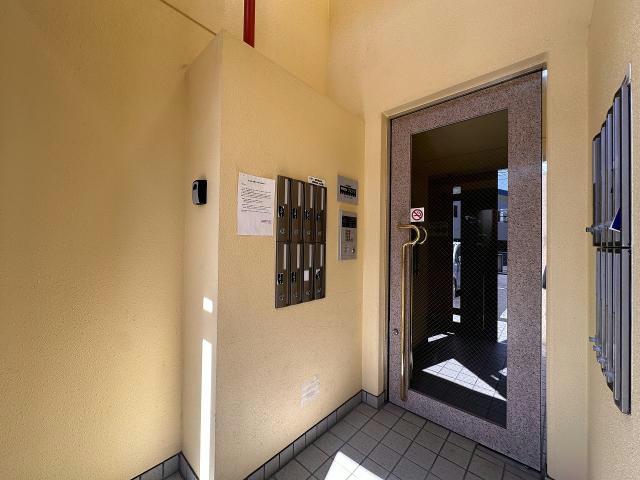 エントランス　エントランス部分