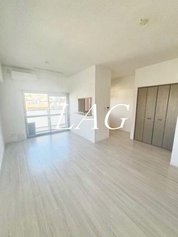 居室・リビング　洋室のお部屋です。