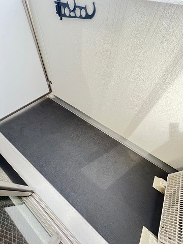 バルコニー　陽当たり良好なバルコニーです