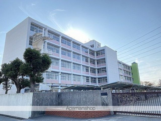 高校・高専　松陽高等学校（高校・高専）まで423m