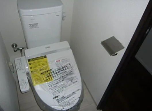 トイレ　別部屋参考写真