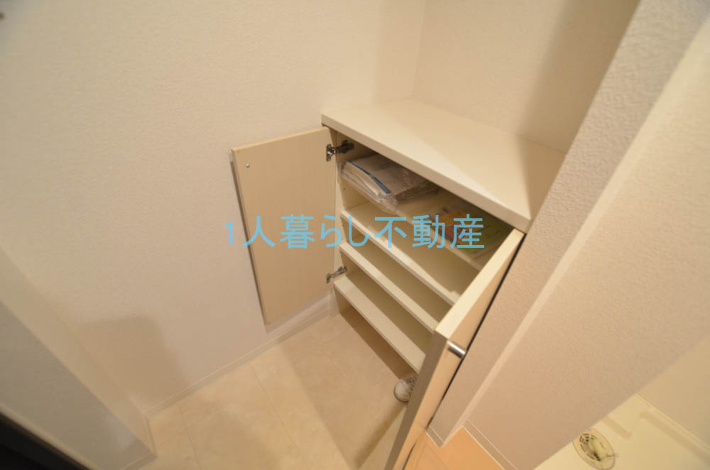 その他　シューズボックスです