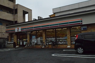 コンビニ　セブンイレブン 平塚豊原店（コンビニ）まで386m