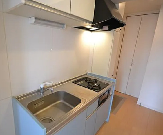 キッチン　別部屋の画像を使用しております。