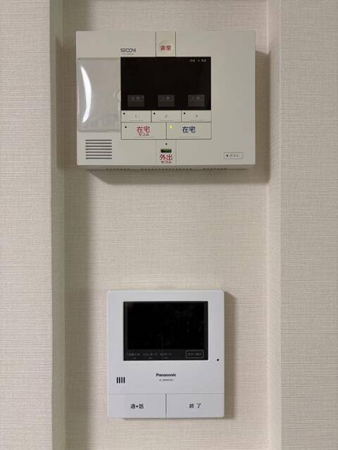 バルコニー　浴室乾燥機完備