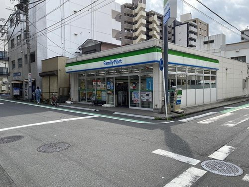 コンビニ　ファミリーマート 横浜山王町店（コンビニ）まで414m