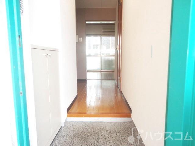 玄関　人気のお部屋が空きました！綺麗にリフォームされていますよ♪