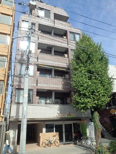 建物外観　■建物構造：RC