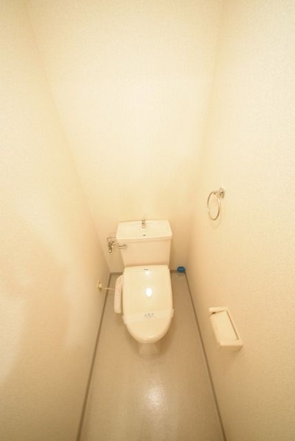 トイレ　★お部屋探しは株式会社タウンハウジング東京まで★