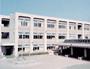 中学校　八景中学校（中学校）まで681m