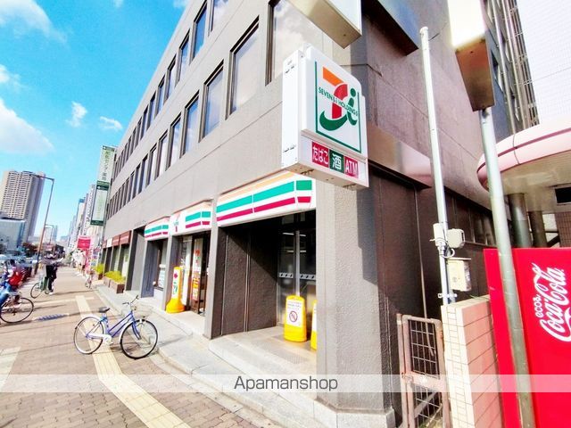 コンビニ　セブンイレブン（コンビニ）まで156m